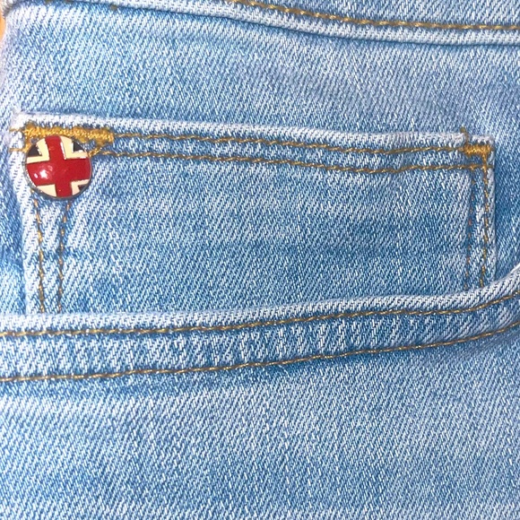 #18- NWOT HUDSON VIVID FRAY HEM DENIM MINISKIRT IN PROPHECY, SIZE 31 - Picture 7 of 9